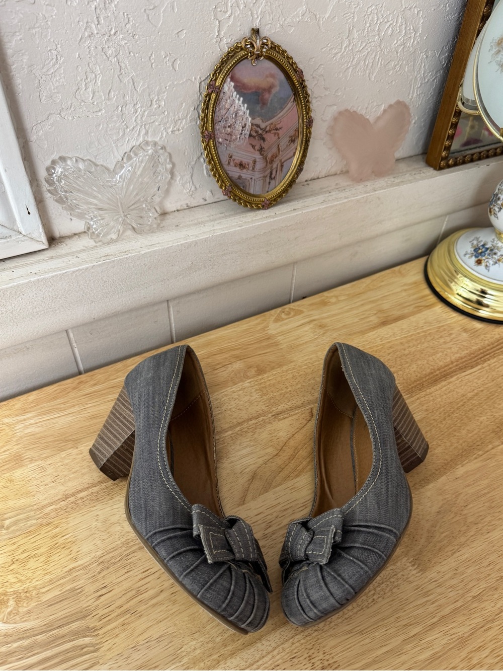 Whimsical 2000’s Soda Gray Denim Bow Block Heel Pumps Size 8.5 Indie Coquette